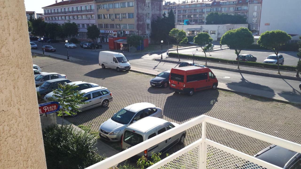 Apartment Larissa Pomorie Exterior foto